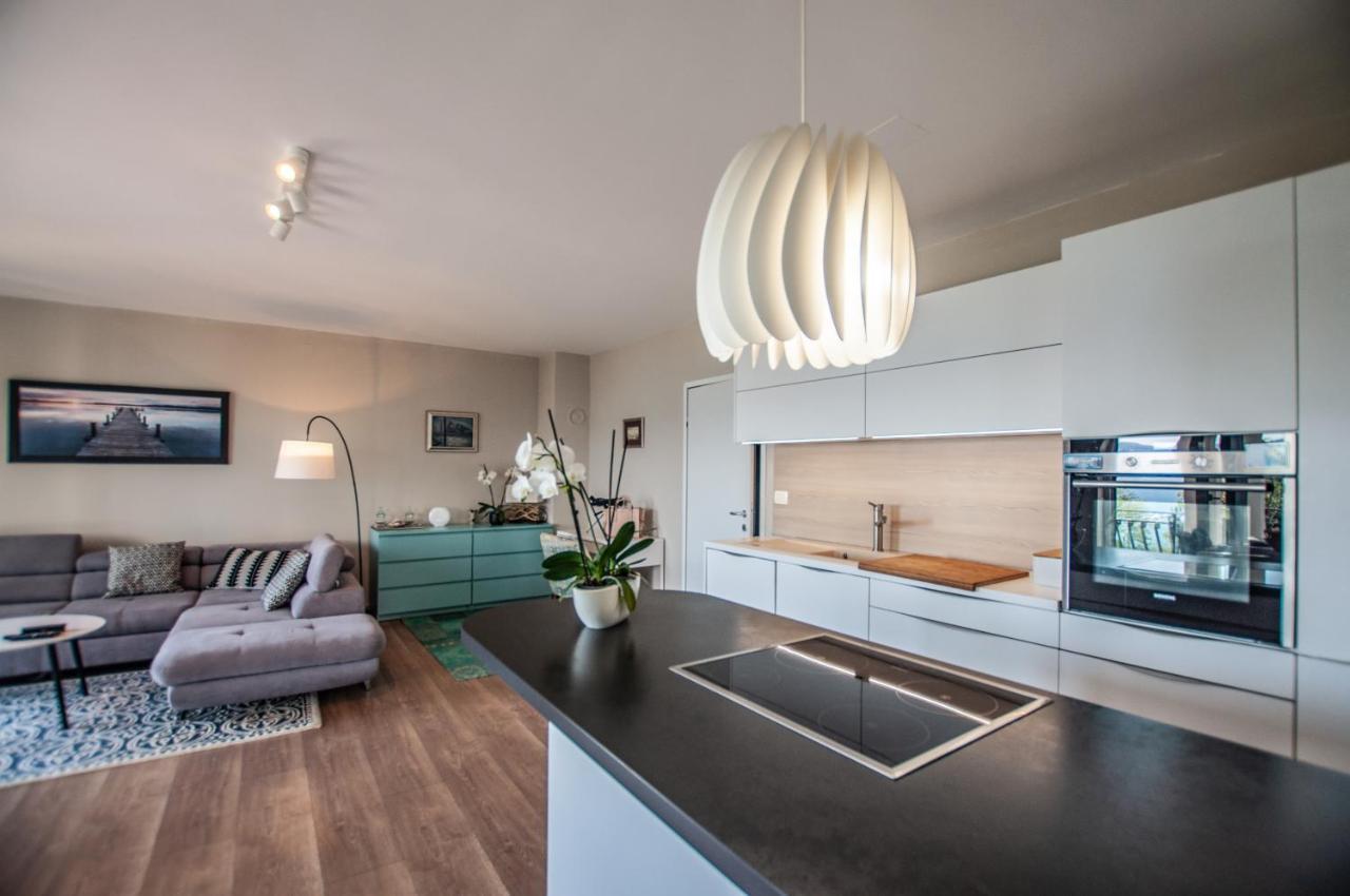Sea View Apartments Debeli Rtic Анкаран Екстериор снимка